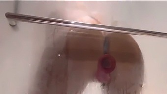 Enjoy The Ultimate Shower Experience With Max Ryan And Her Perfect Angle