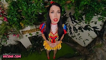 Experience The Amazing Vr Sex Parody Of Snow White With Alex Coal