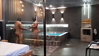 Amazing Sex In The Motel'S Shower Stall